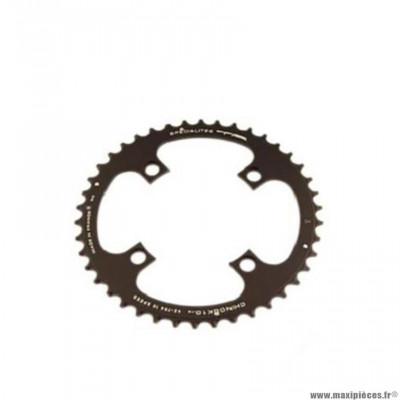 Plateau VTT triple diamètre 104 extérieur 44 dents couleur noir 4 branches 18mm chinook 11 marque Spécialités TA (3x10/11v)