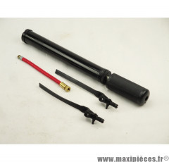Pompe à main pour tous type de vélo avec raccord flexible et embout Schrader. Avec fixation pour cadre *Déstockage !