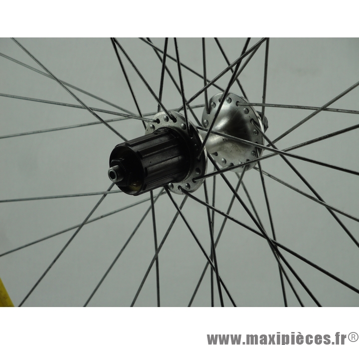 Roue arriere velo route hot sale avec cassette