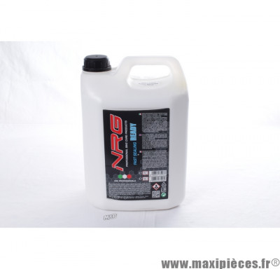 Bidon 5 L de liquide anti-crevaison à utiliser en préventif et pour réparation NRG STAC *Prix discount !